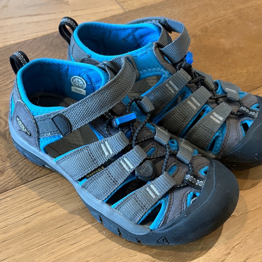 KEEN Kids' Charcoal and Aqua Sandals